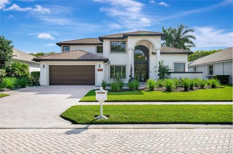 6945 Cobia Circle