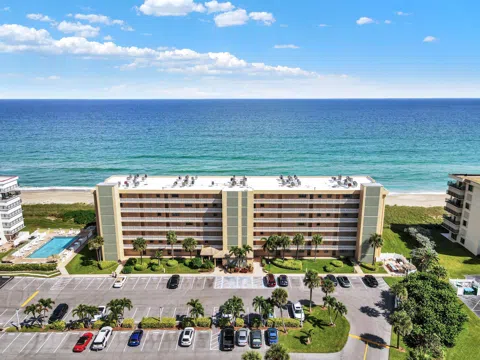 10200 S Ocean Drive #103