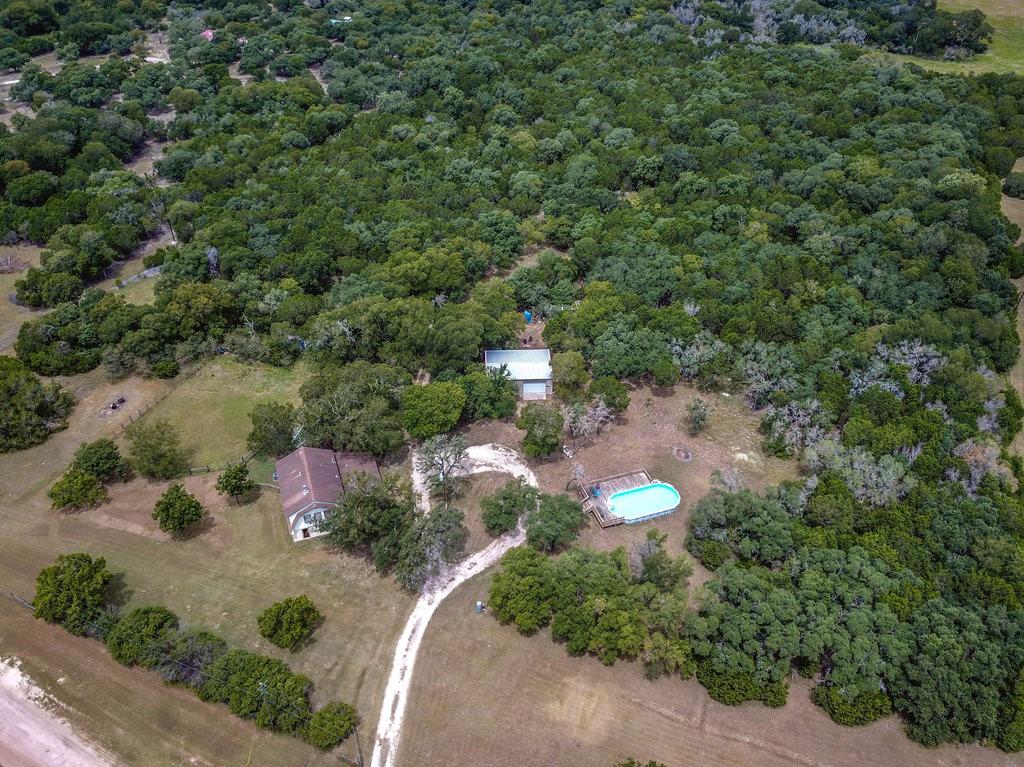 790 Private Road 905