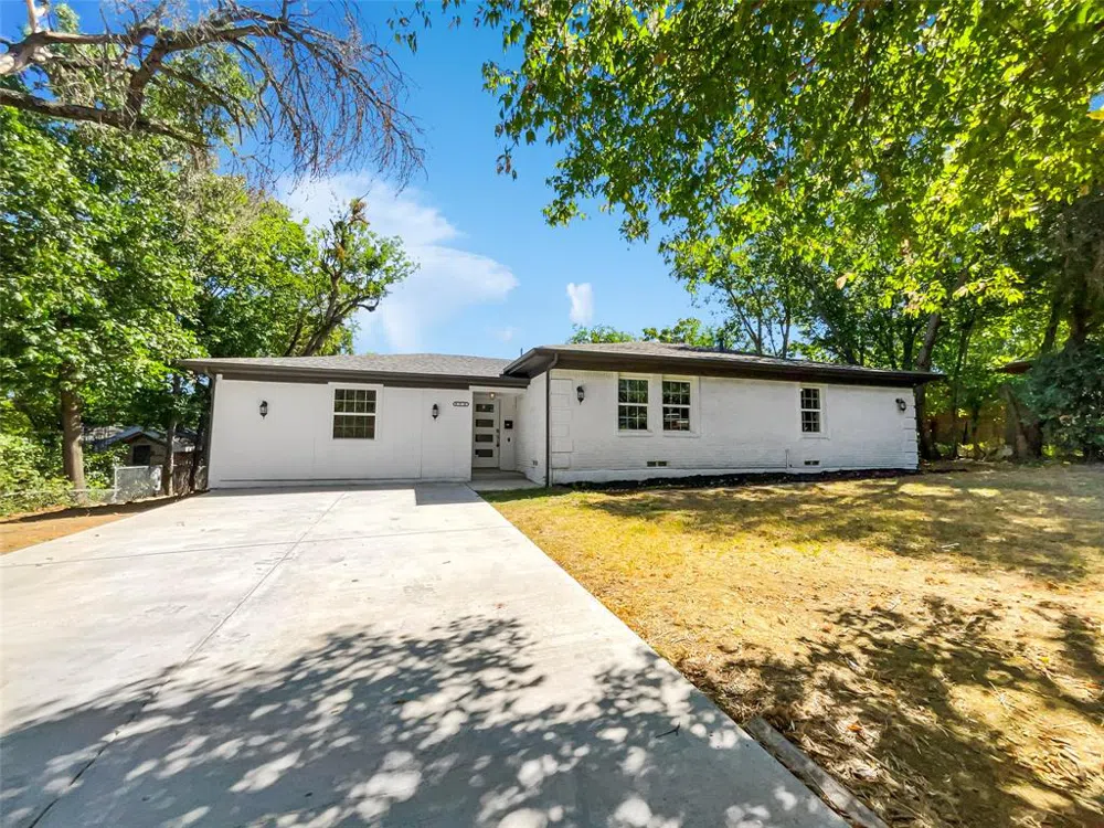 830 Valley View Drive