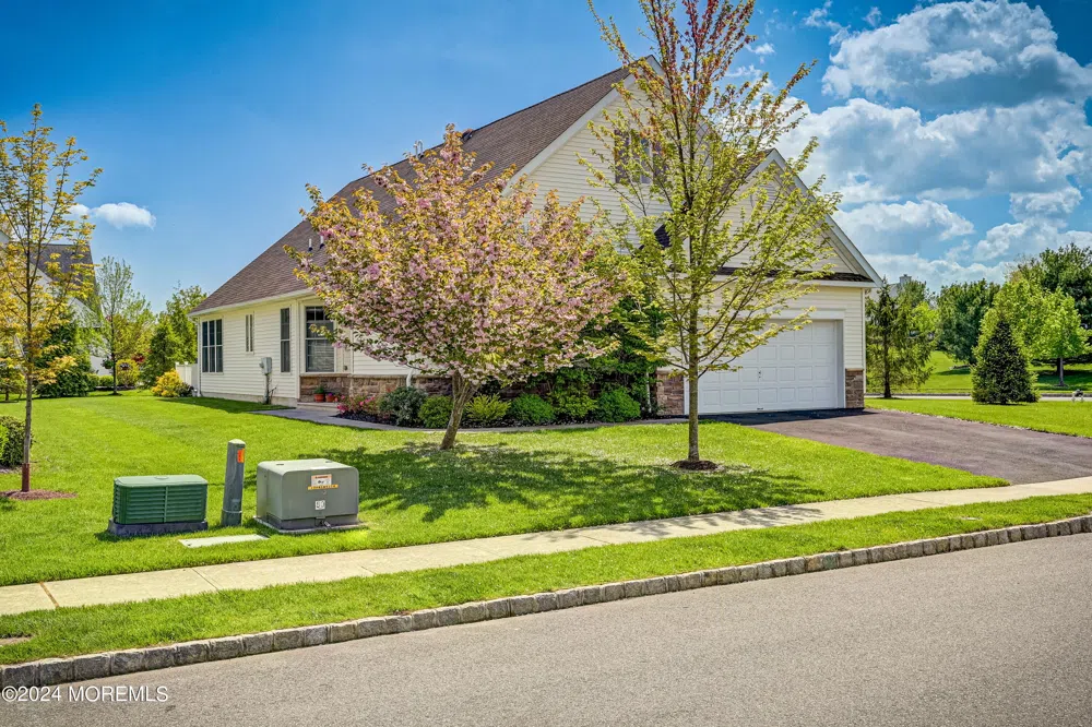 92 Cedar Village Boulevard