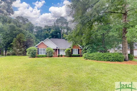 110 Red Bluff Circle