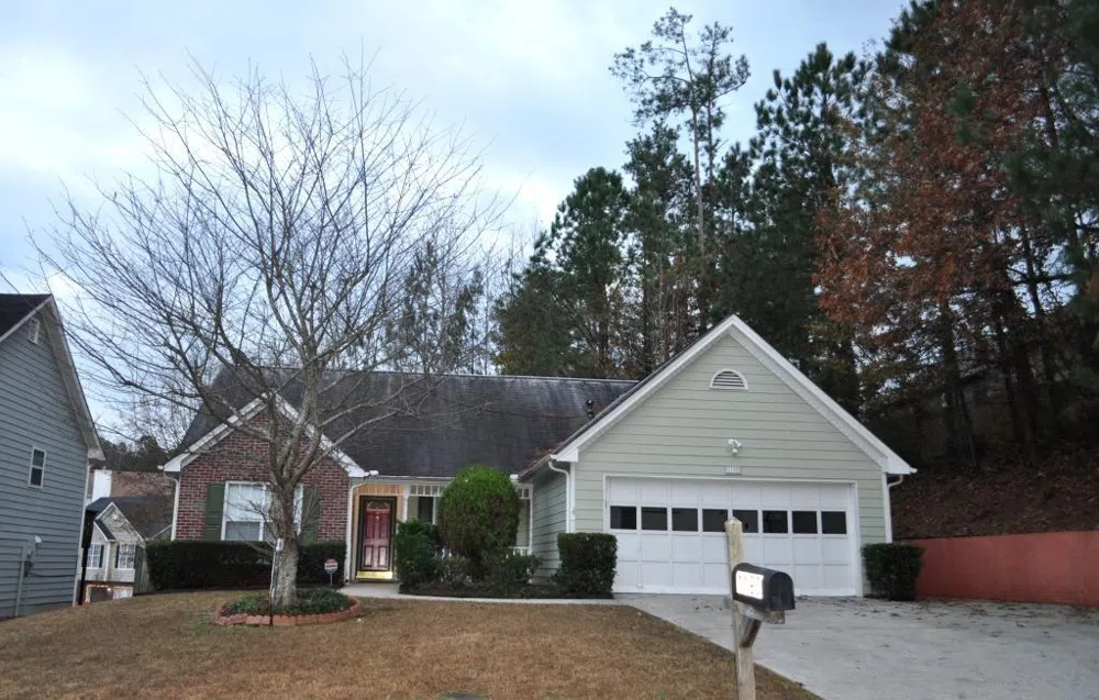 1190 Eagle Pointe Drive