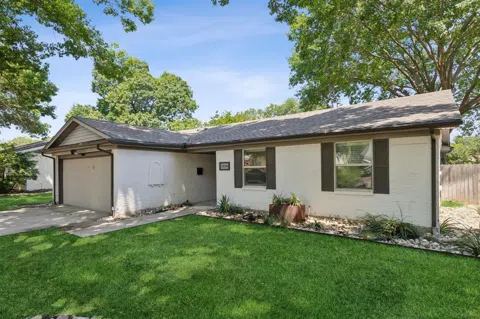 1234 Cloverdale Drive