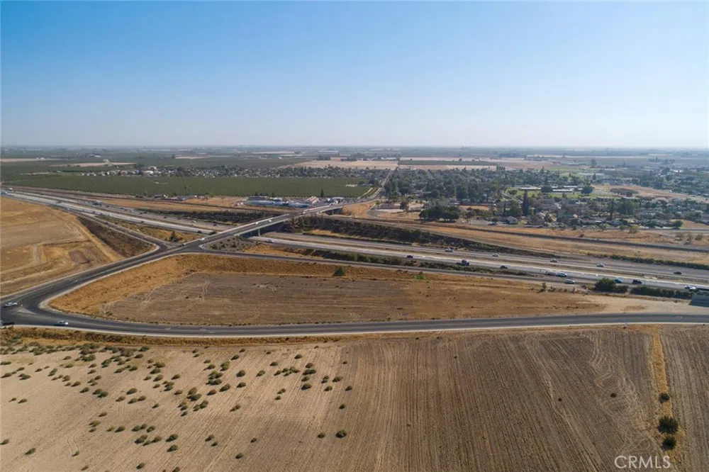 2 Hammatt Avenue Livingston, CA 95334