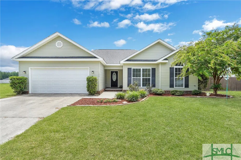 106 Kingsley Drive S