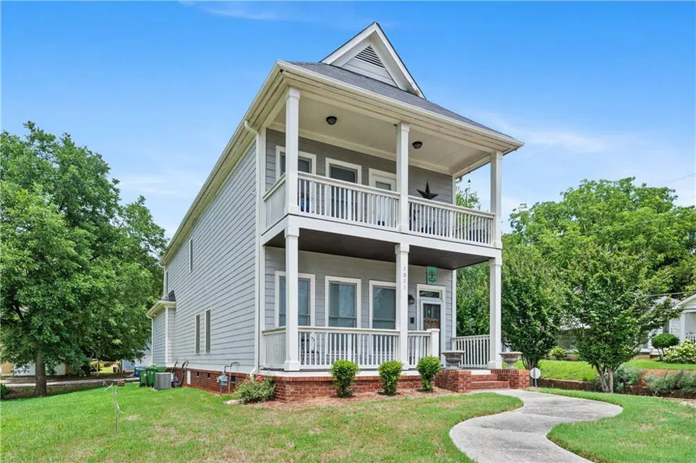 1027 Harwell Street NW