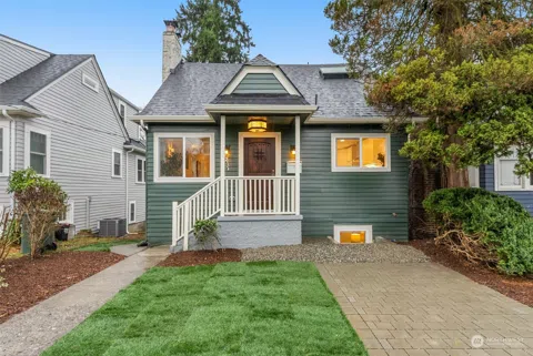543 NE 84th Street