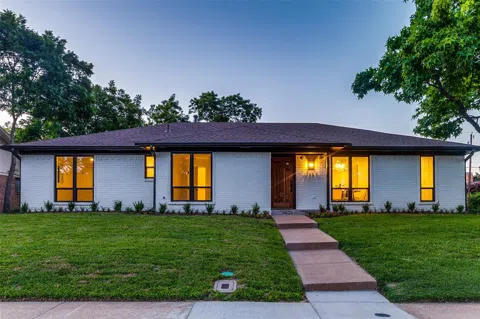 7657 El Pensador Drive