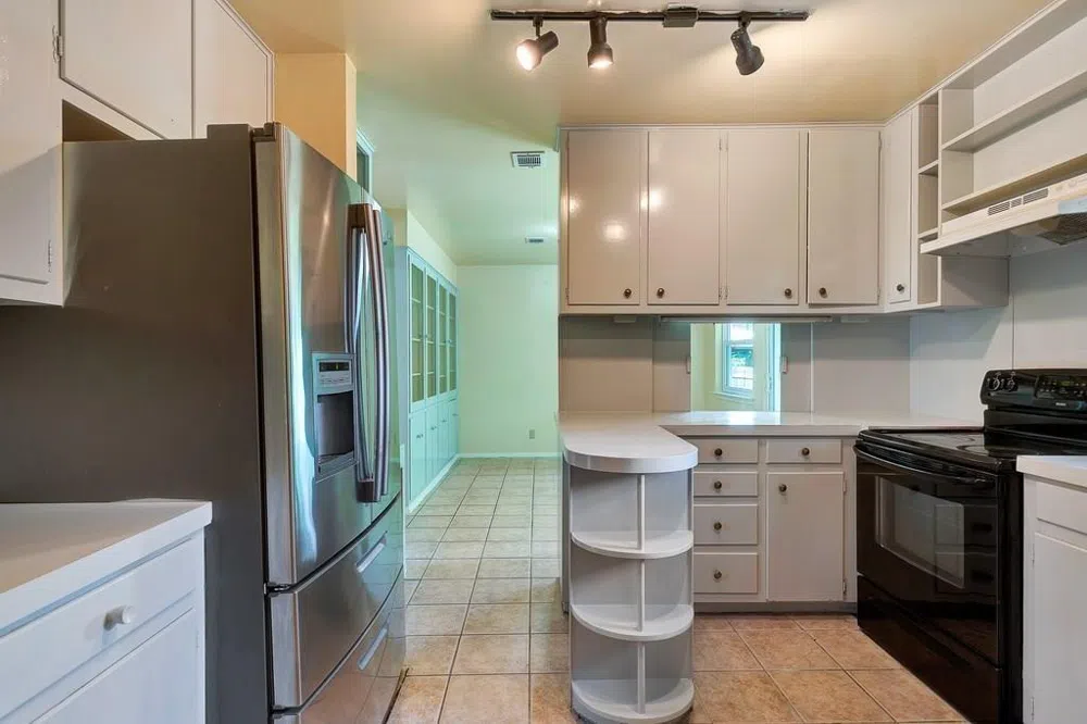 1703 Rockbridge Terrace Austin, TX 78741