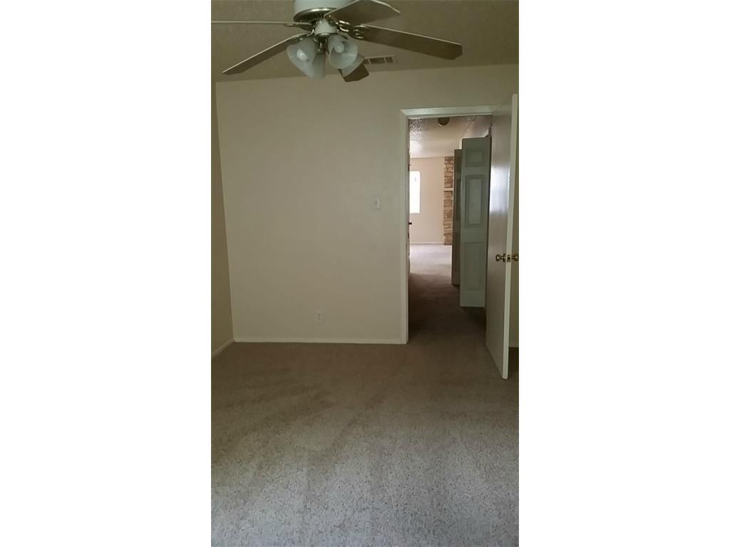901 Taulbee Ln #B Austin, Texas 78757