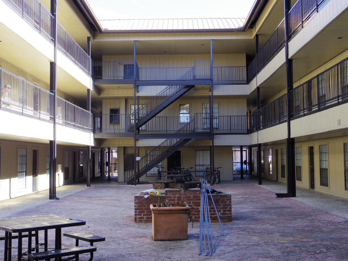 2401 Leon Street #304 Austin, Texas 78705