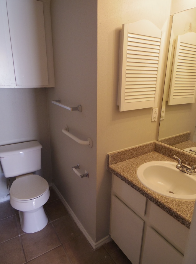 2401 Leon Street #304 Austin, Texas 78705