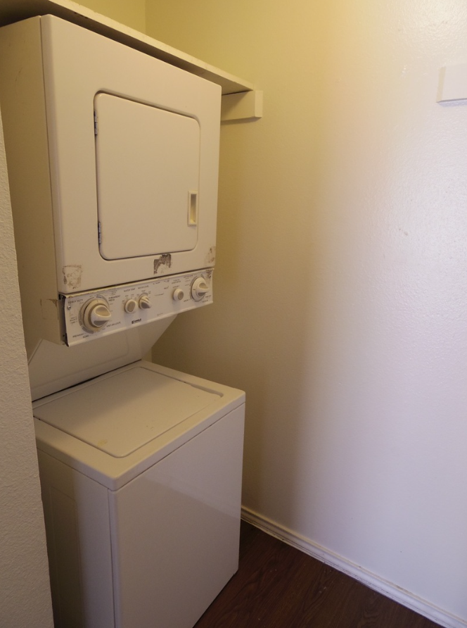 2401 Leon Street #304 Austin, Texas 78705
