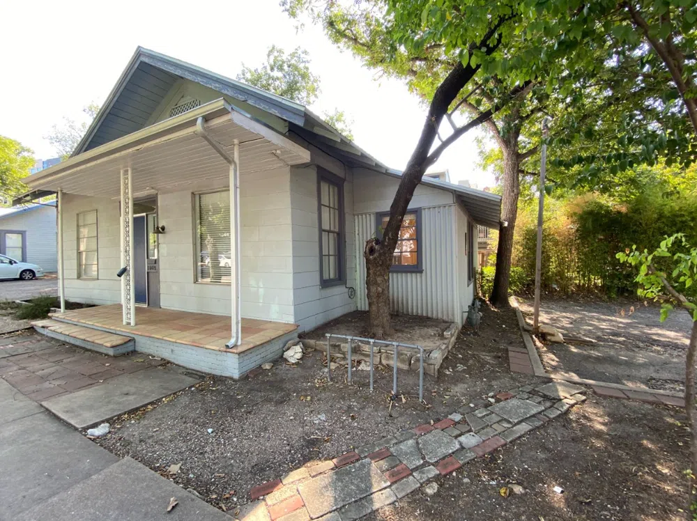 1801 Nueces Street Austin, Texas 78705