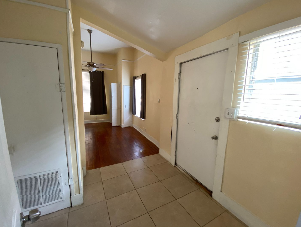 1801 Nueces Street Austin, Texas 78705