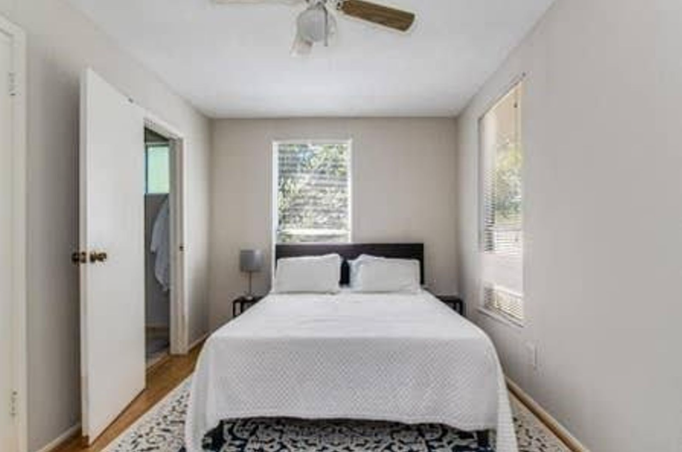 907 E 53rd Street Austin, Texas 78705
