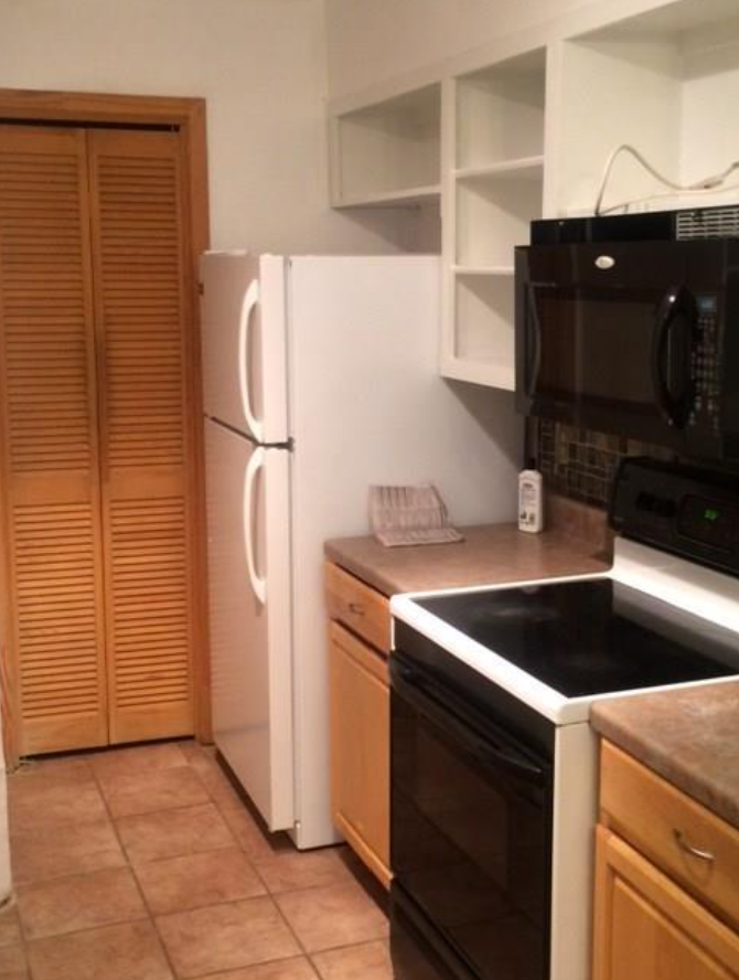 2906 West Avenue # 9 Austin, Texas 78705