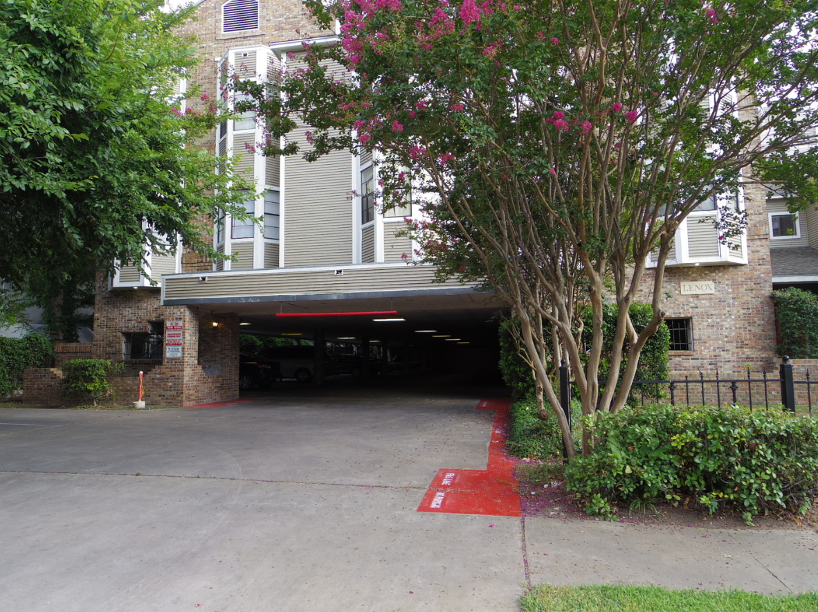 915 W. 23rd #110 Austin, Texas 78705
