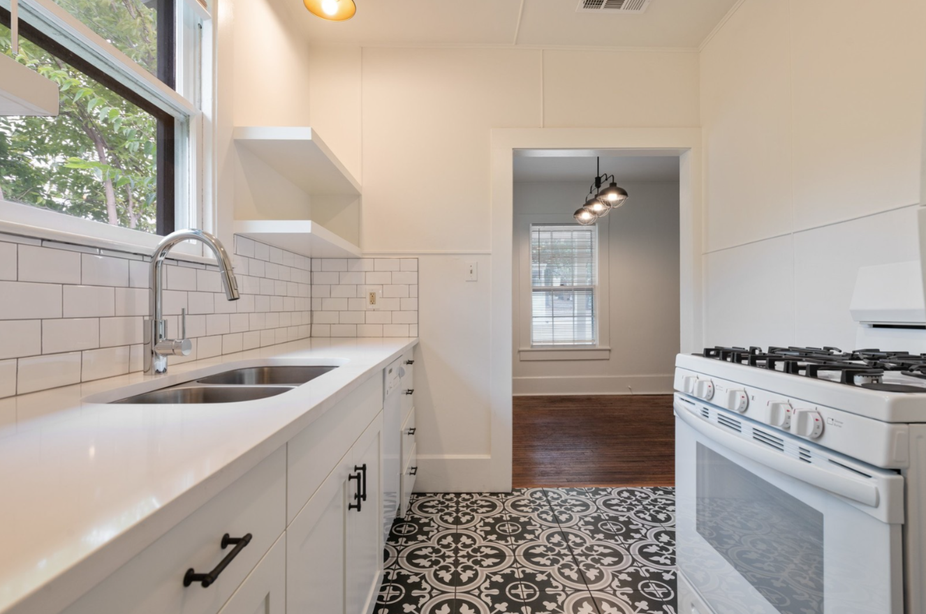 2810 San Pedro Street #C Austin, Texas 78705