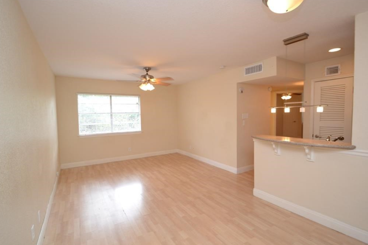 4306 Avenue A #115 Austin, Texas 78751