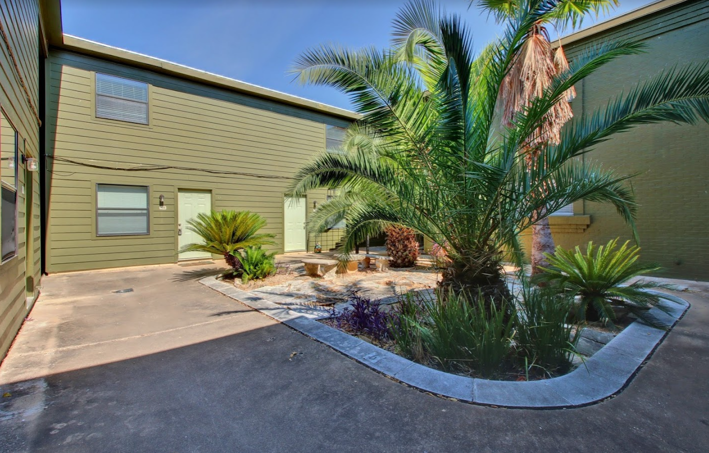 303 W. 40th Street Unit #106 - Hyde Park Townhomes Austin, Texas 78751