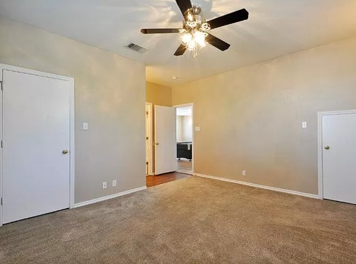 908 Keith Ln #B Austin, Texas 78705