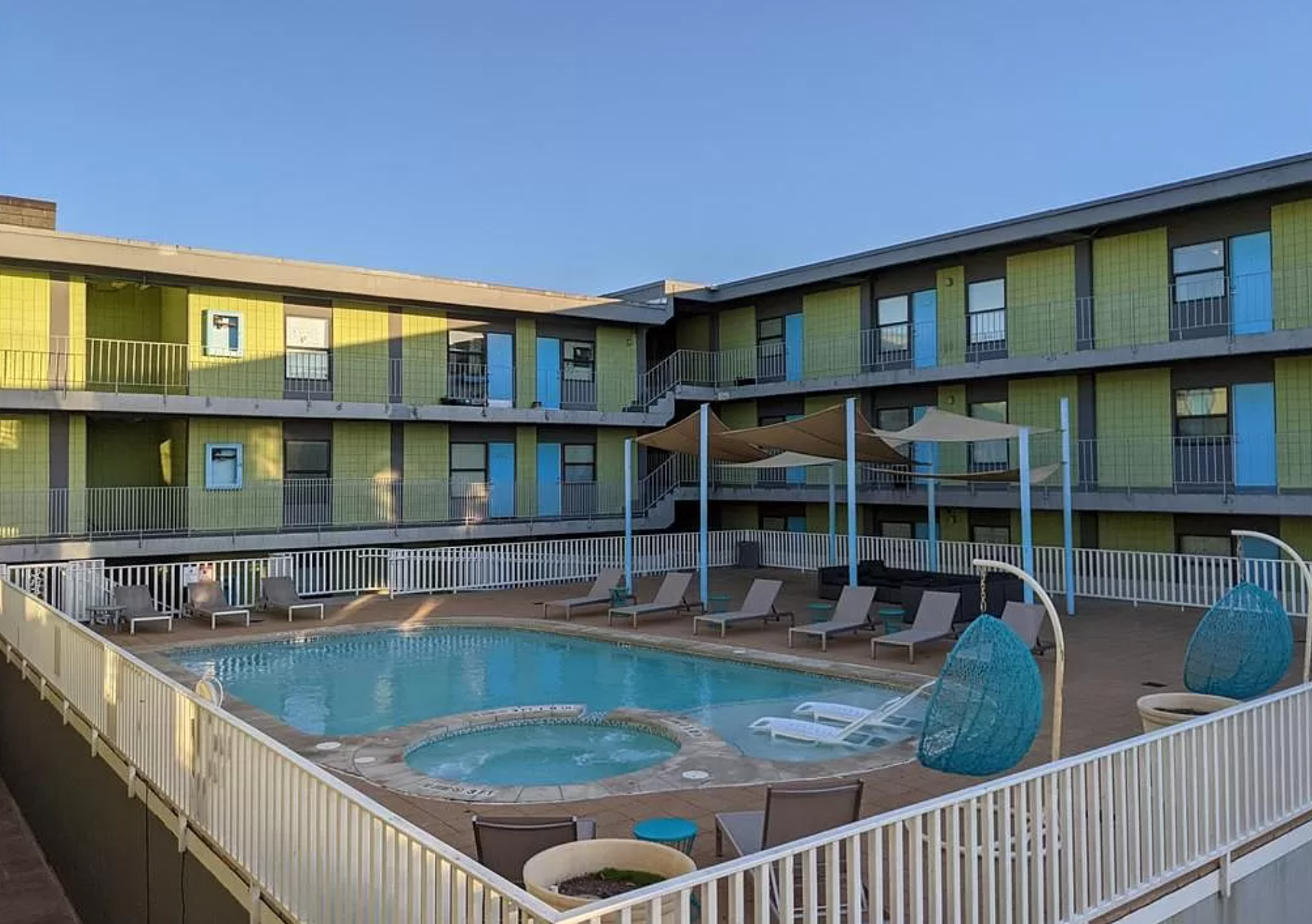 2408 Leon St APT 118. LONESTAR LOFTS Austin, Texas 78705
