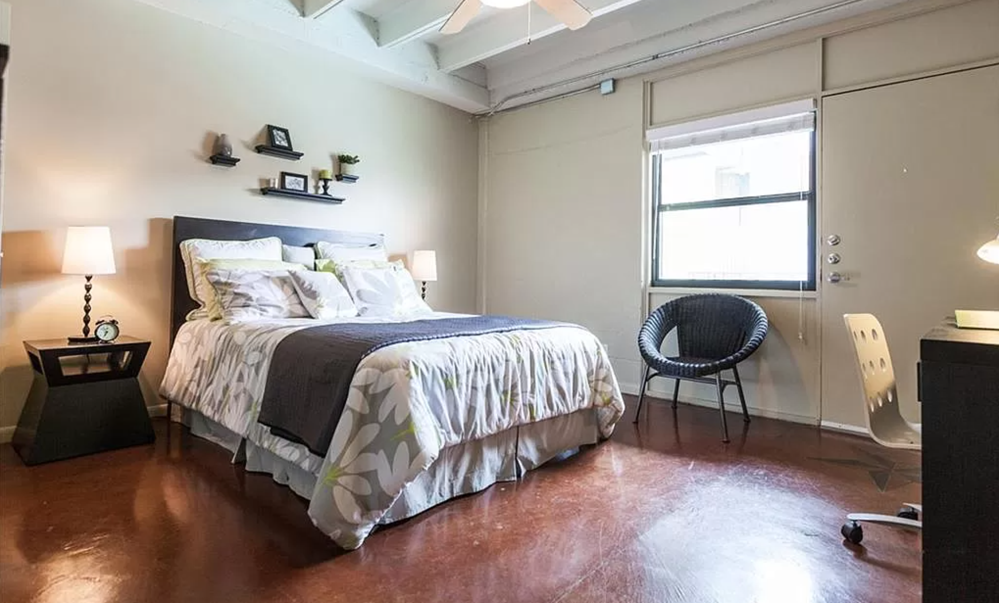 2408 Leon St APT 118. LONESTAR LOFTS Austin, Texas 78705