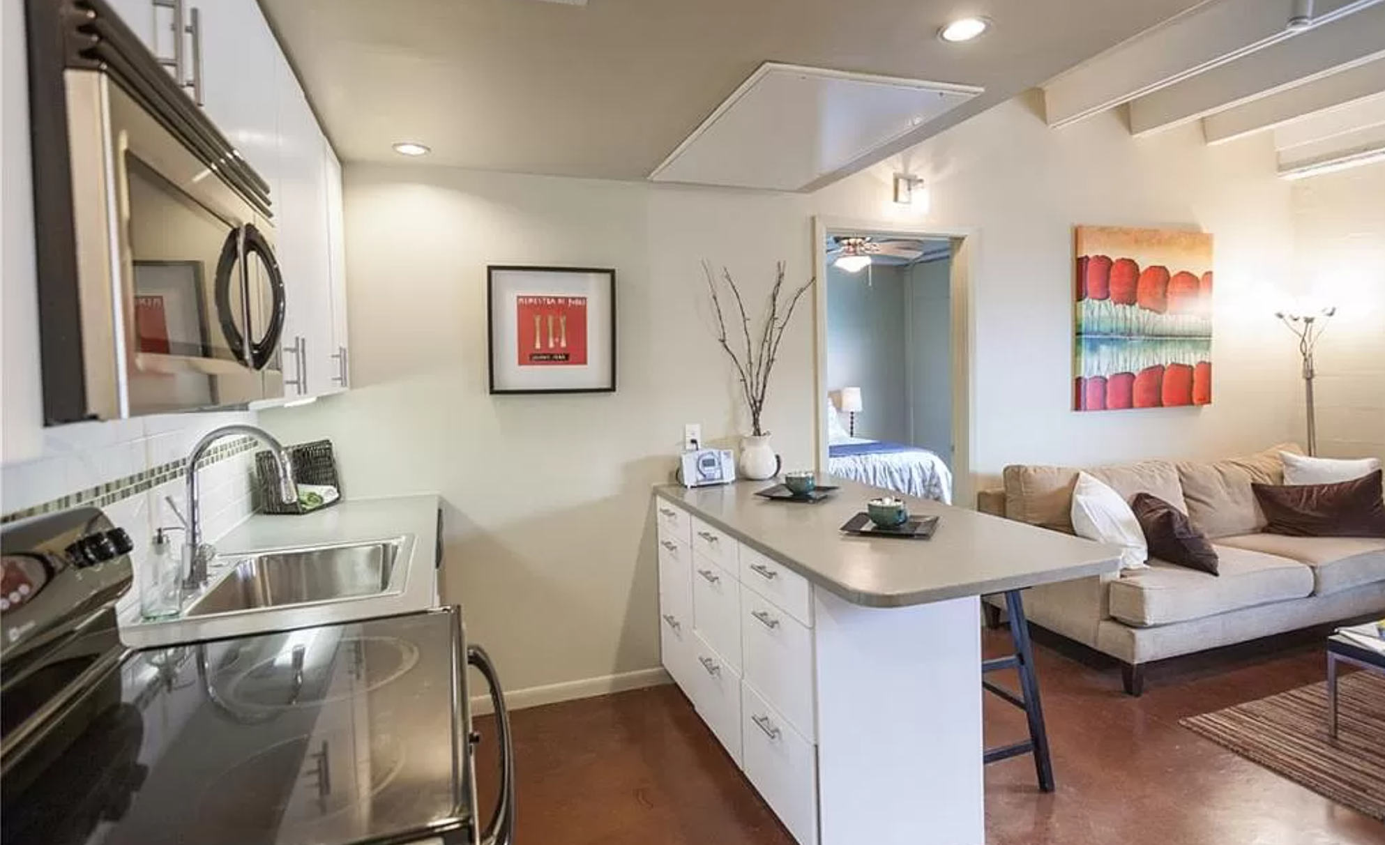 2408 Leon St APT 118. LONESTAR LOFTS Austin, Texas 78705