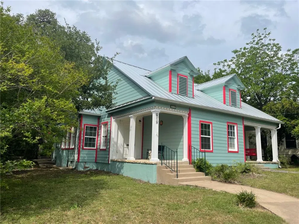 818 Harris Avenue Austin, Texas 78705