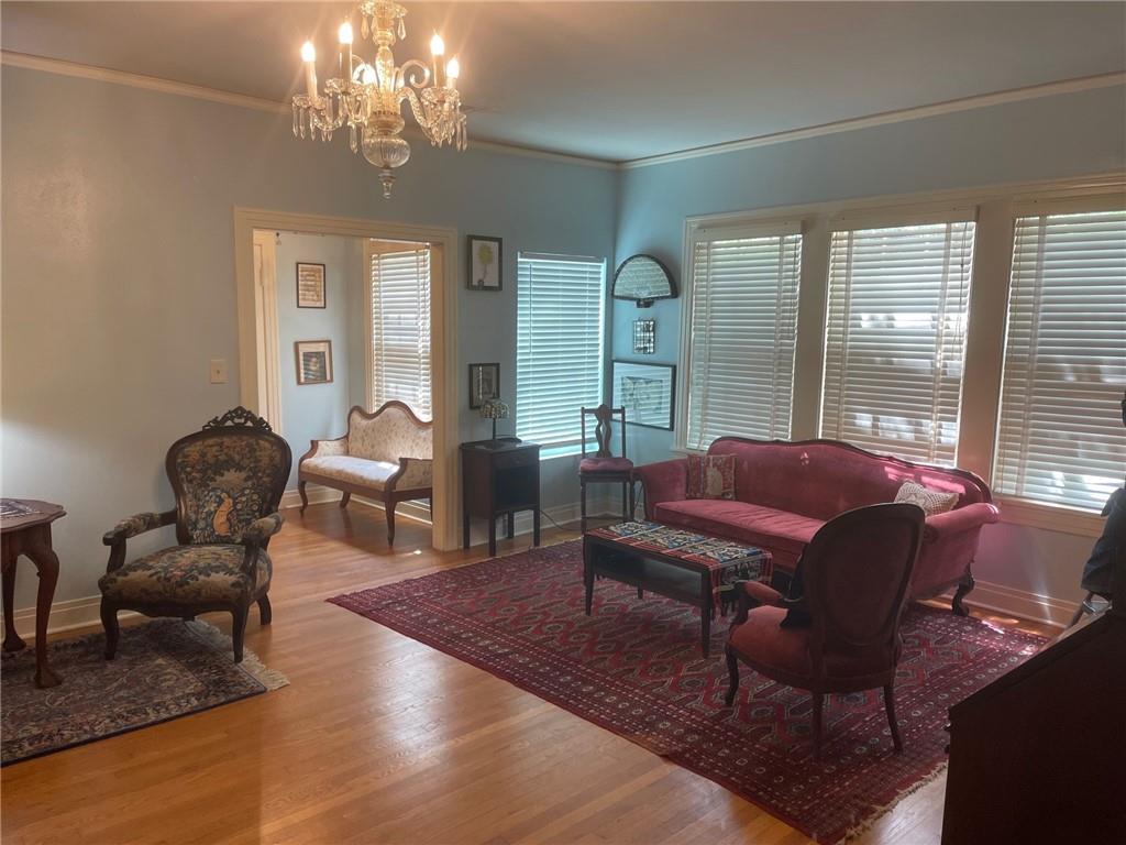 818 Harris Avenue Austin, Texas 78705