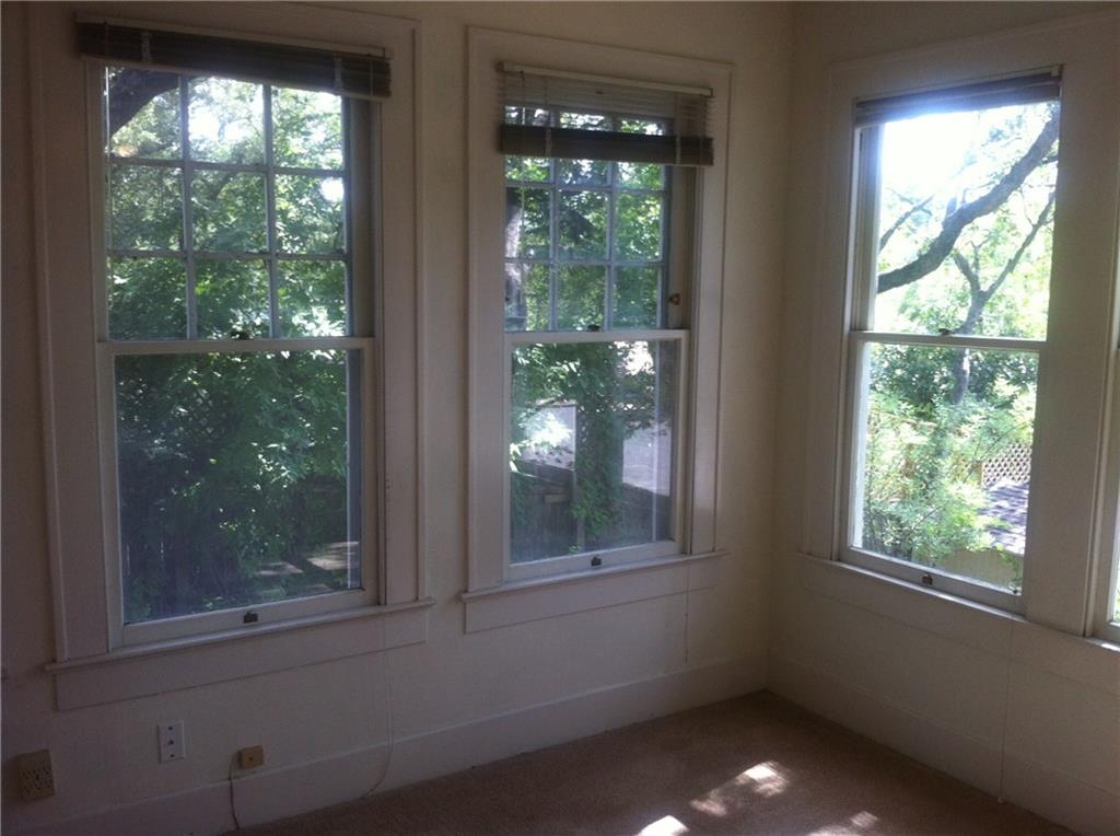 2842 Shoal Crest Ave Austin, Texas 78705