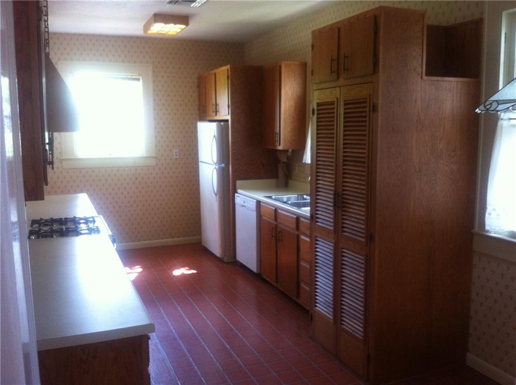 2842 Shoal Crest Ave Austin, Texas 78705