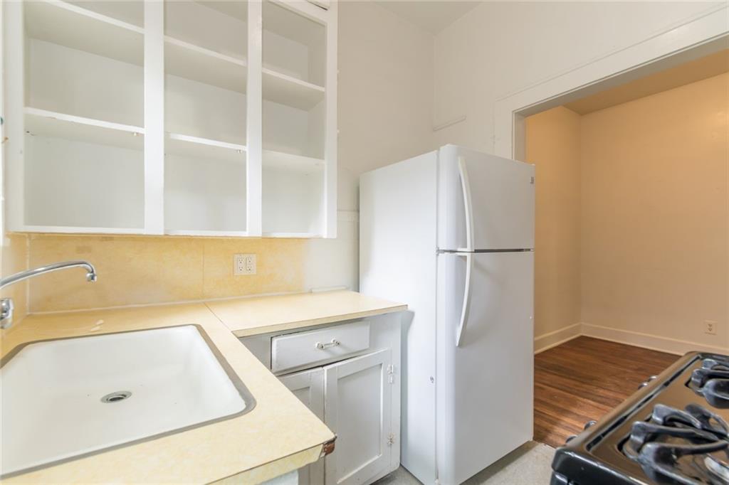 607 38th St #A Austin, Texas 78705
