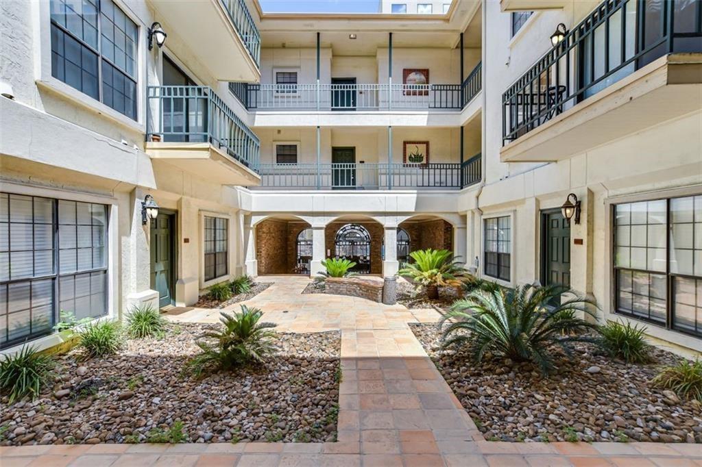 1908 San Antonio St #213 Austin, Texas 78705