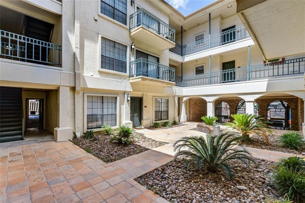 1908 San Antonio St #213 Austin, Texas 78705