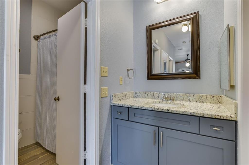 1908 San Antonio St #213 Austin, Texas 78705
