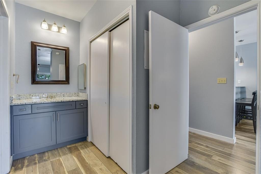1908 San Antonio St #213 Austin, Texas 78705
