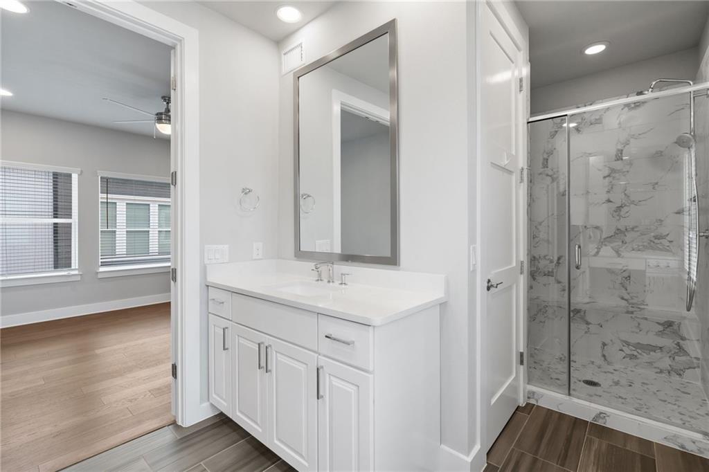 3500 Harmon Ave #6 Austin, Texas 78705