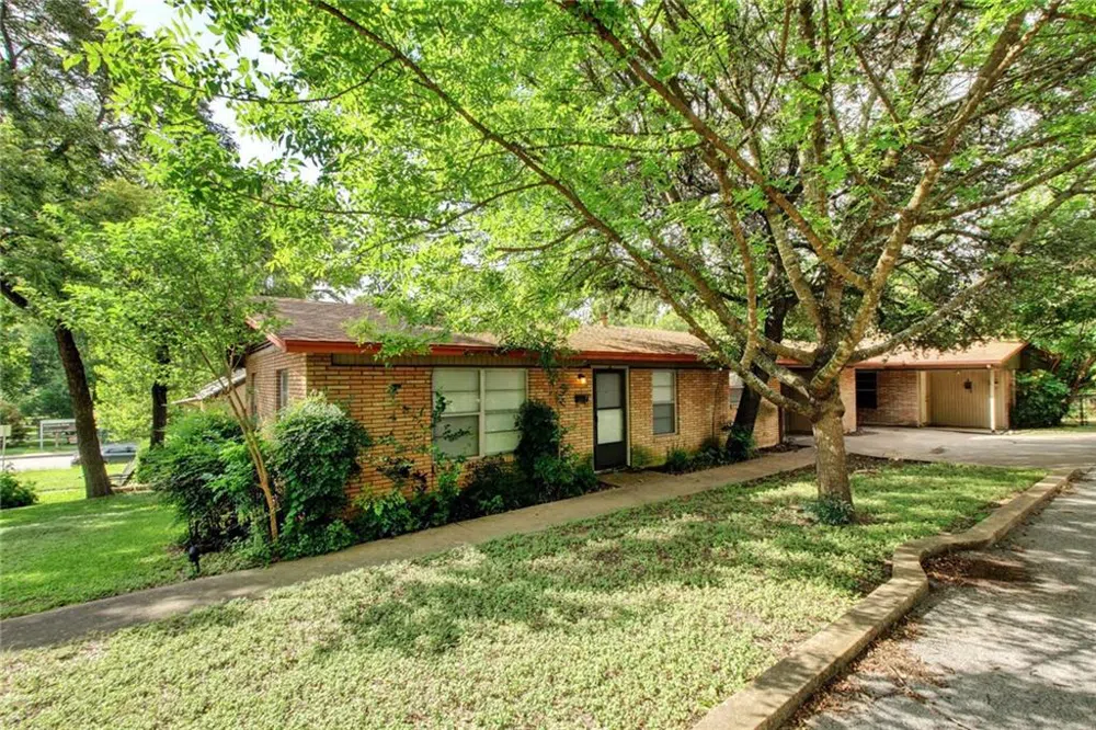607 Bellevue Pl #B Austin, Texas 78705