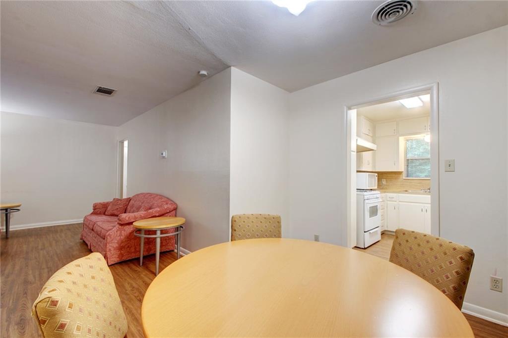 607 Bellevue Pl #B Austin, Texas 78705