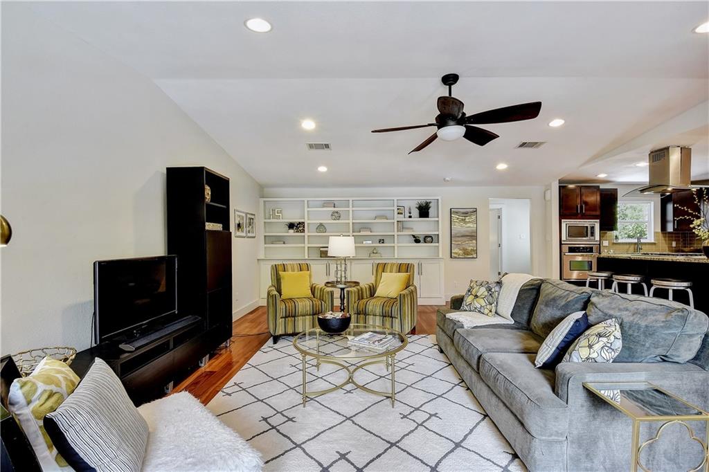 1200 Dwyce Austin, TX 78757