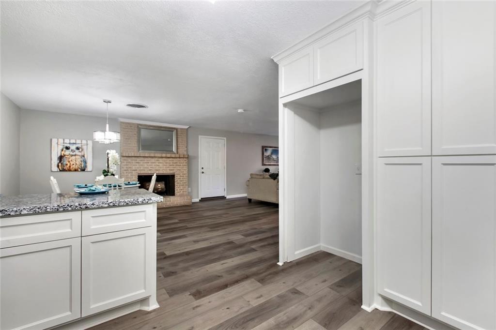 6110 Bullard #B Austin, TX 78757