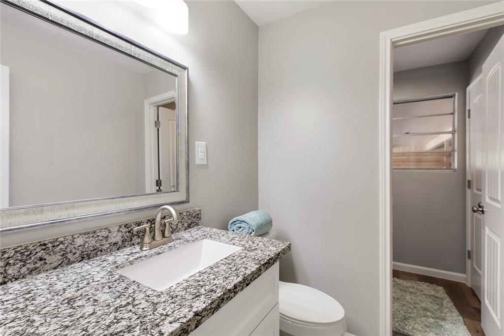 6110 Bullard #B Austin, TX 78757
