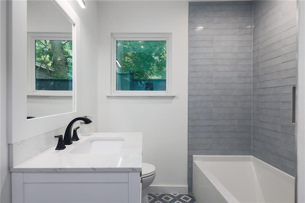5005 Avenue F #A Austin, Texas 78751