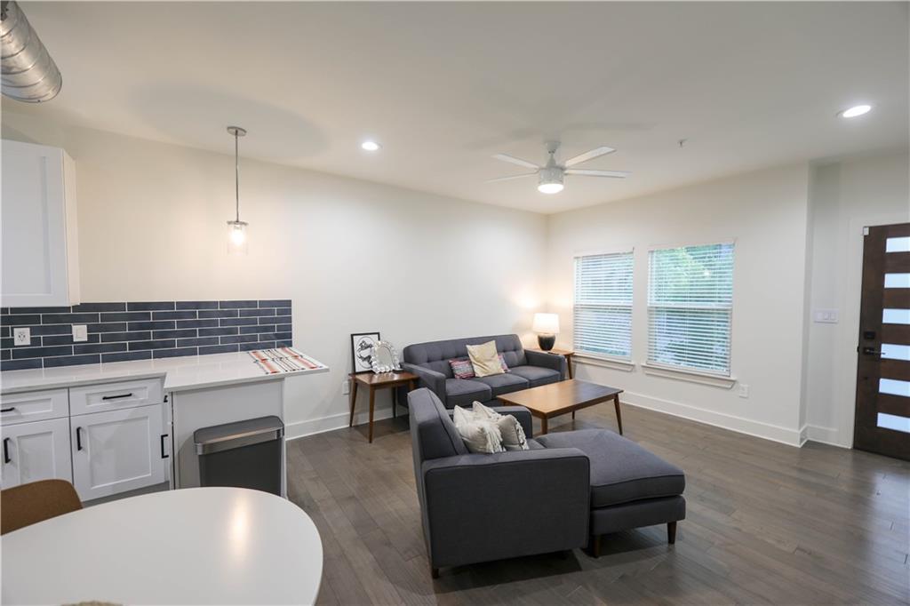 308 Moore Blvd #A Austin, Texas 78705