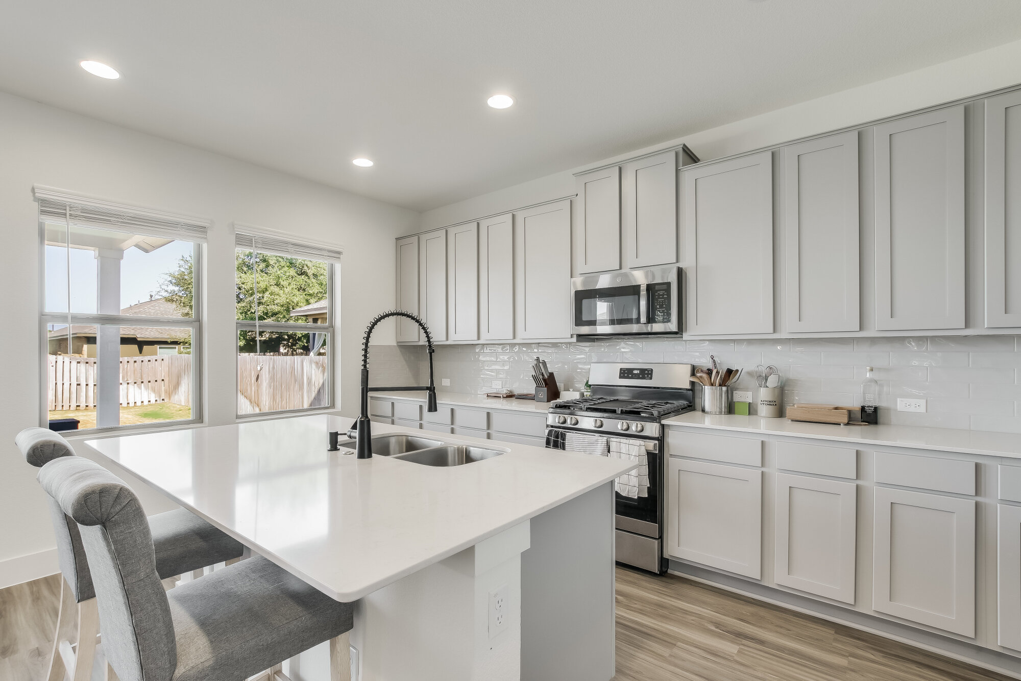 2305 Upchurch  Leander, Tx 78641-4182