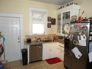 1805 Nueces Street Austin, TX 78705