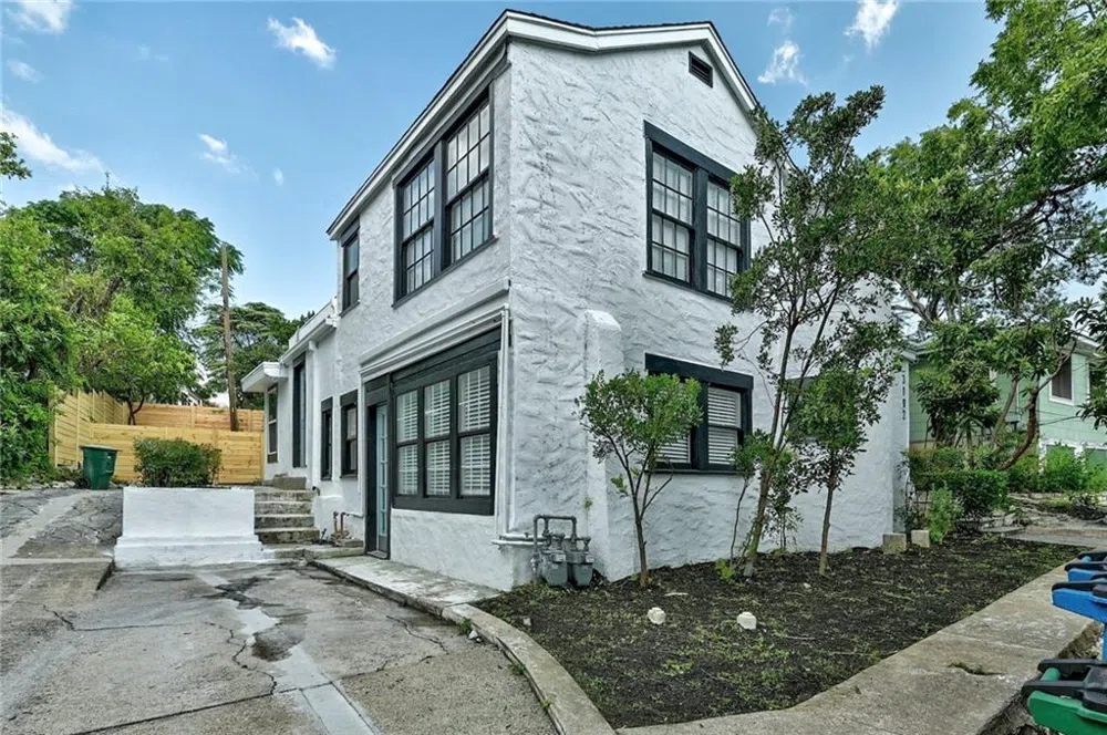 3102 Tom Green St Austin, TEXAS 78705